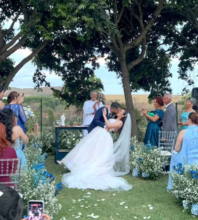 Luiz e Vitória: antes do altar, uma caminhada. - 1