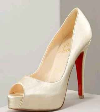 Qual escolher (sapatos) - 1