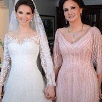 Madrinhas na cor rosa Fúcsia, qual cor as mães da noiva e noivo poderão usar? - 1
