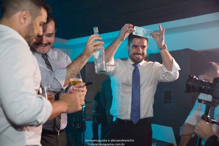 Cortando a Gravata
