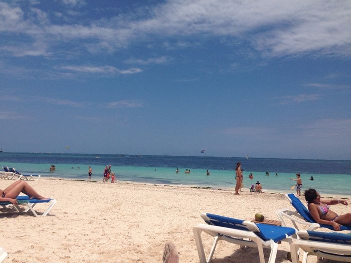 Praia em frente ao Resort