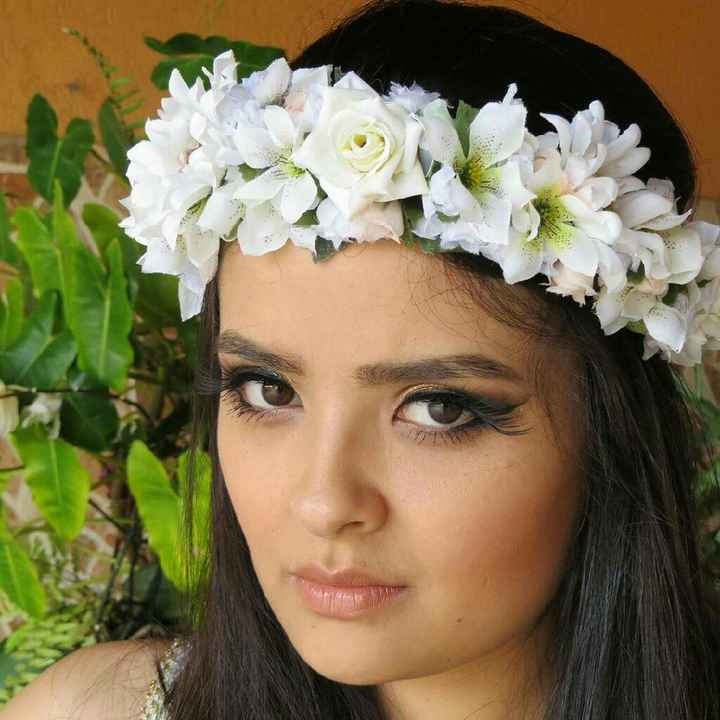  Coroa de flores ou penteado? - 2