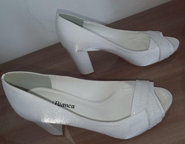 Venda de sapato de noiva N° 35 - 1