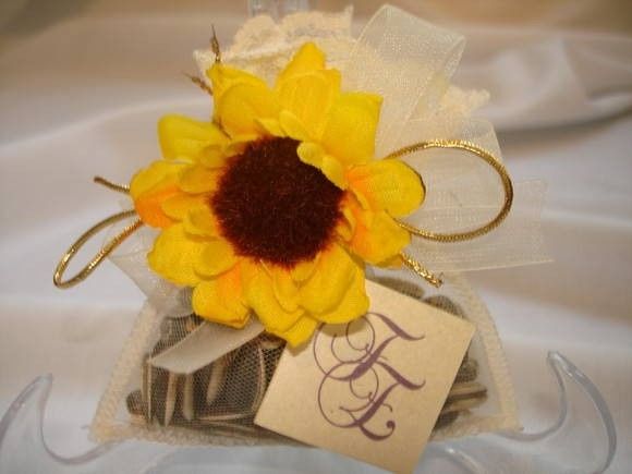 Loucos por girassol: um casamento cheio de energia 🌻 9