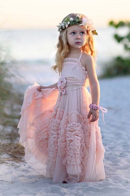 Look cor de rosa para daminhas: 8 vestidos #OutubroRosa 2