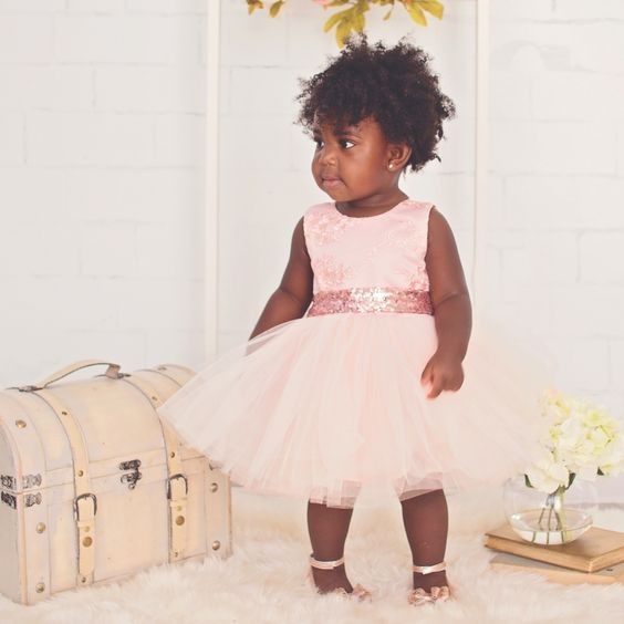 Look cor de rosa para daminhas: 8 vestidos #OutubroRosa 5