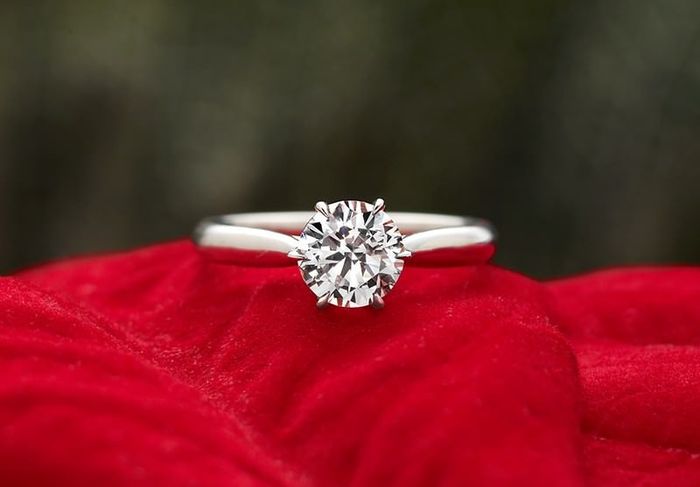 ¿Qué anillo de compromiso elegirías? 1