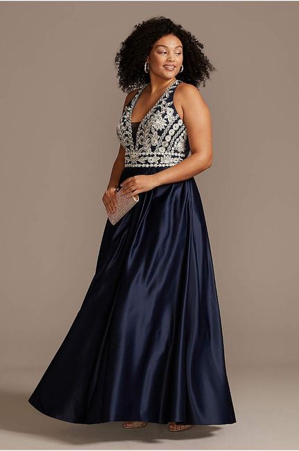 Look para as mães dos noivos: que vestido você prefere? 💃 9