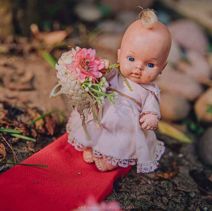 Quarentena criativa: fotógrafa faz 'casamento' de bonecos da Barbie 👰🤵 - 5