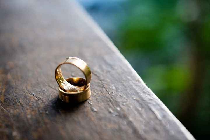 Como você customizaria estas alianças de casamento? - 1