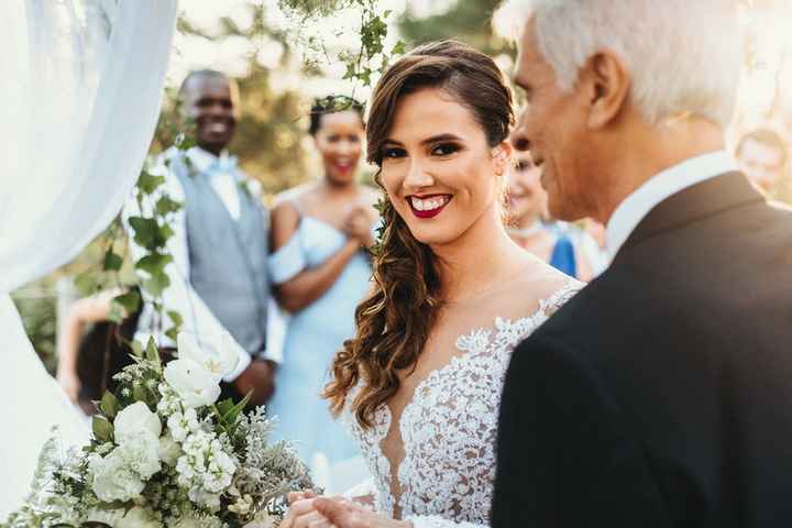 Que estilo de foto você escolhe para guiar os cliques no seu casamento? - 1