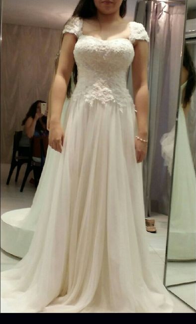 Qual vestidos vcs preferem em mim ? - 2