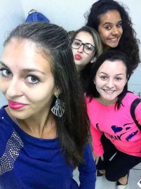Amigas Lindas