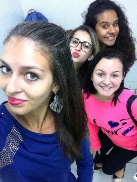 Amigas Lindas