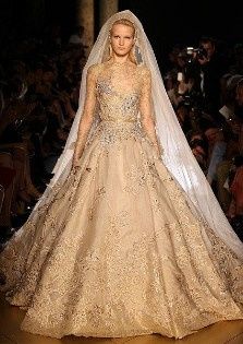 Vestido Dourado