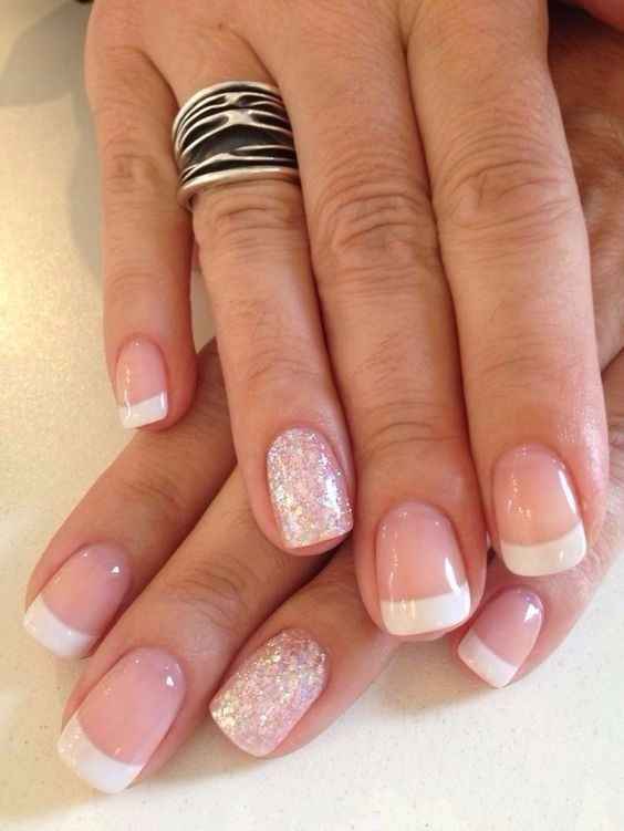 1. Manicure de Princesa