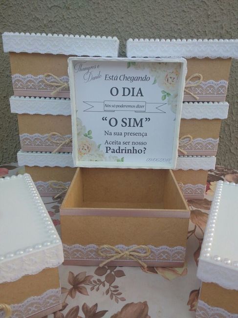 Caixa convite para os padrinhos!