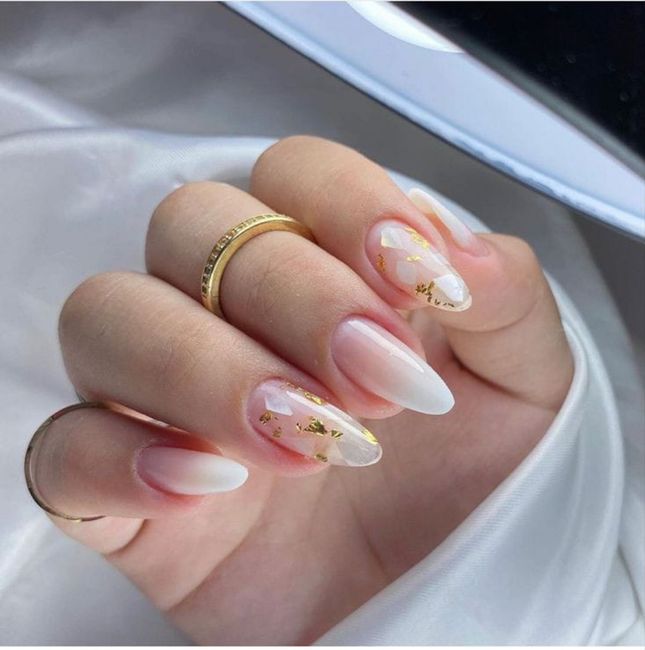 Unhas da Noiva 💅 - 1