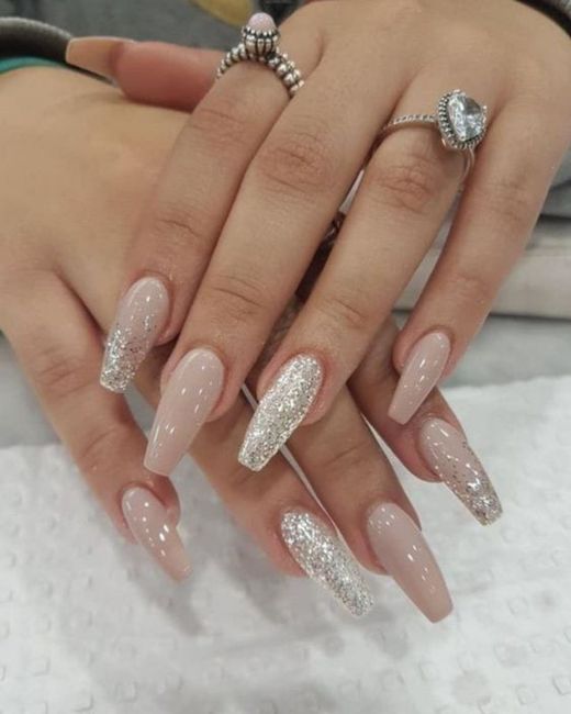 Unhas da Noiva 💅 17
