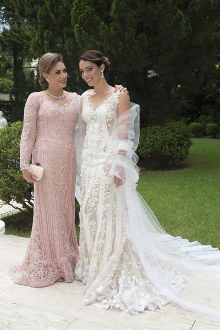 Vestidos das mães dos Noivos sos 1