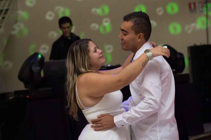 Primeira dança como noivos