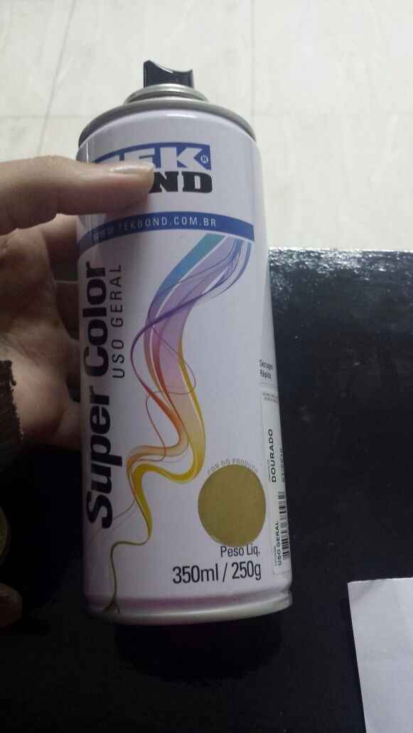 Spray dourado
