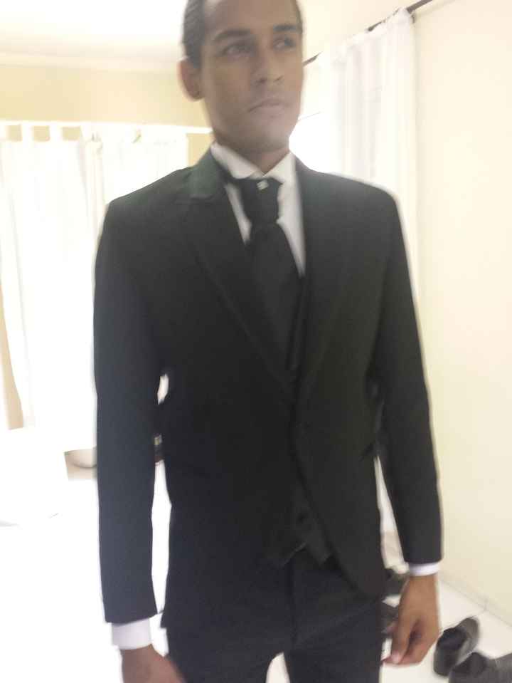 Terno slim antes do ajuste ficou em R$450