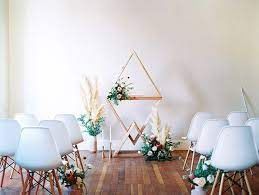Elementos de decoração para o altar da cerimônia 10