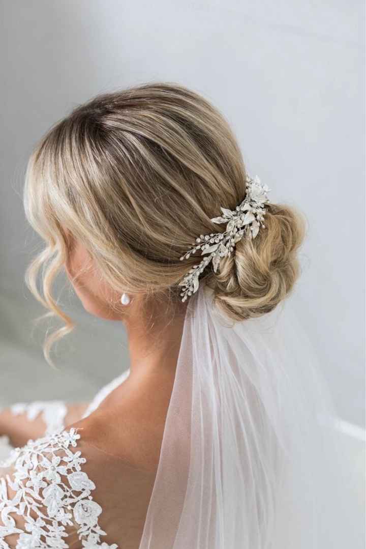 Cabeleireira do Zezé: poste uma foto do penteado que vai usar no seu Dia C💇‍♂️💇‍♀️ - 1