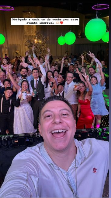 Em  relaçao a musica da festa... - 1