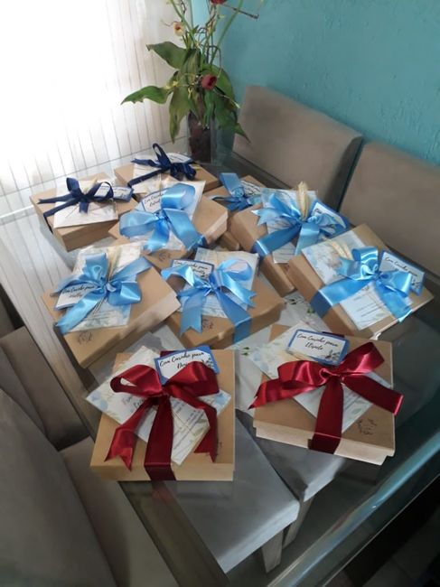 Nossas caixas de padrinhos/damas e mães - diy 2