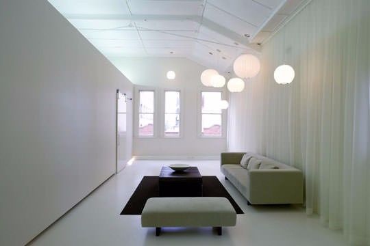 Sala minimalista