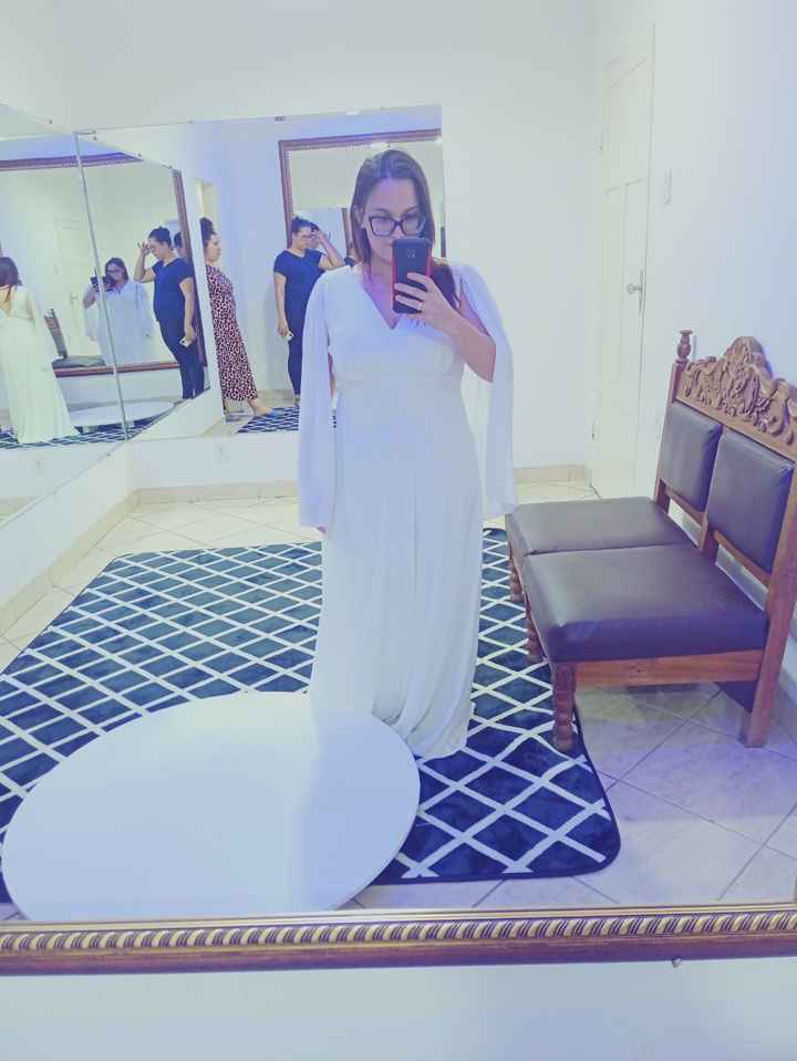 Noivinhas alguma de vocês também idealizou um vestido na cabeça e quando provou odiou?? - 2