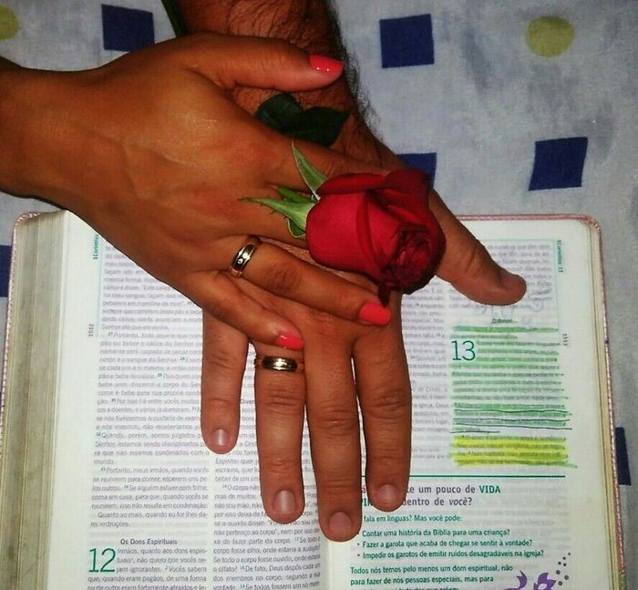 Aliança de noivado e casamento