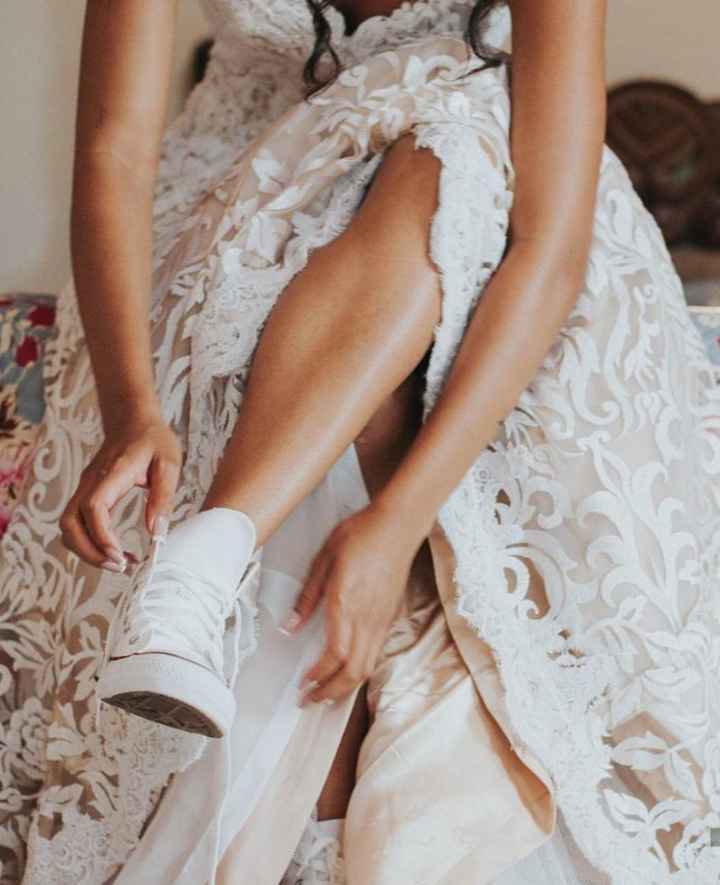 Inspiração (Vestido e Tênis)