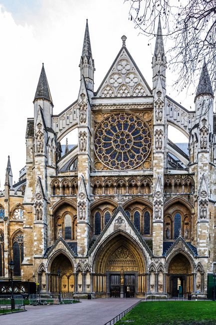 Os detalhes do casamento da Rainha Elizabeth II e príncipe Philip 2