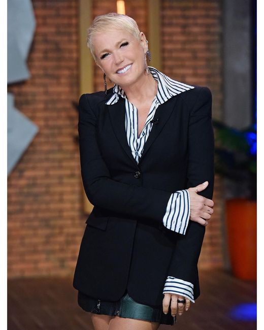 Looks para mulheres com mais de 60 anos: Xuxa tem! 2