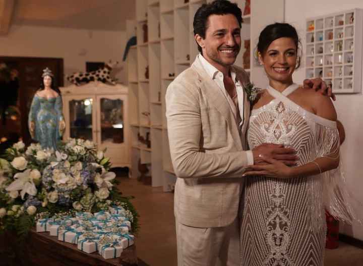 À beira da praia: o casamento de Emanuelle Araujo - 3