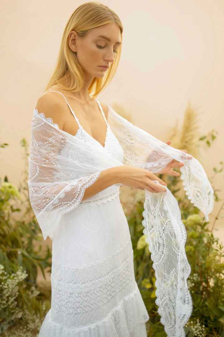 Echarpe para casamento: curte esse visual? - 3