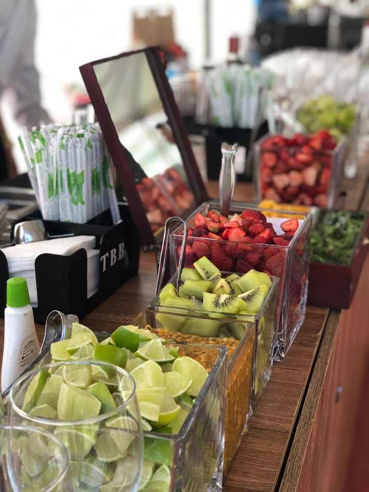 Bar de caipirinha faz parte da sua festa?🍹 - 1