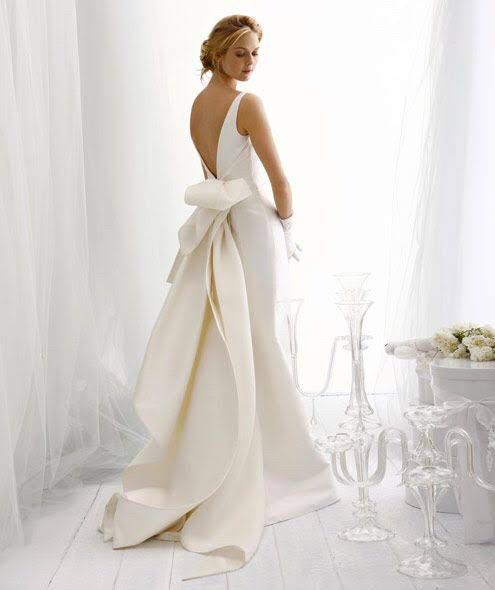 Cor do sapato com Vestido Cetim Off White 3