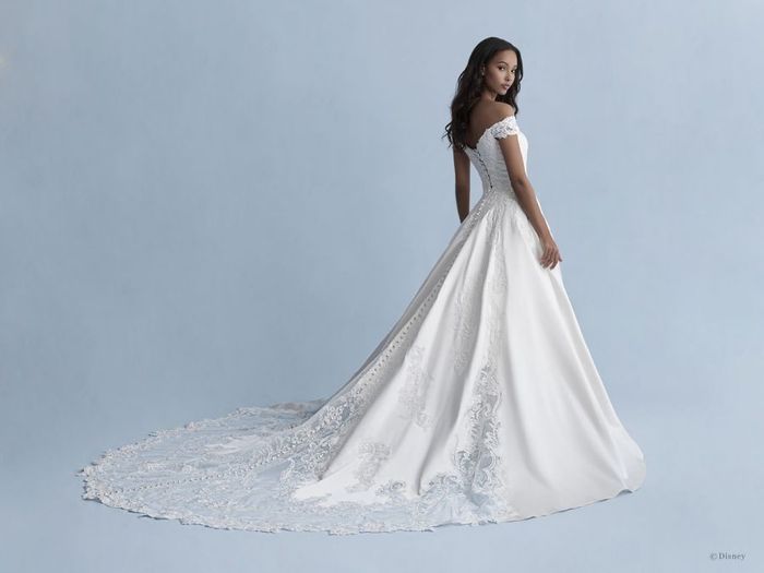 Coleção de vestidos de noivas inspiradas nas princesas da Disney 41