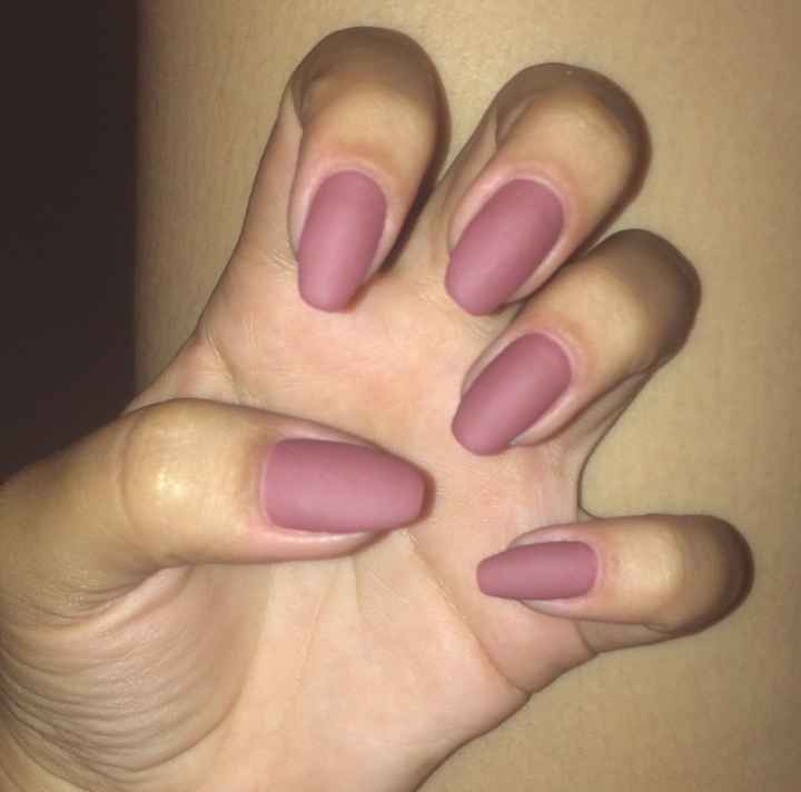 Unhas de gel x Unhas naturais - 1