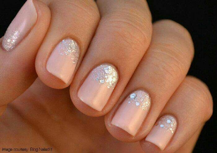 Esmalte discreto ou glamuroso? - 1