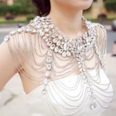 Shoulder necklace