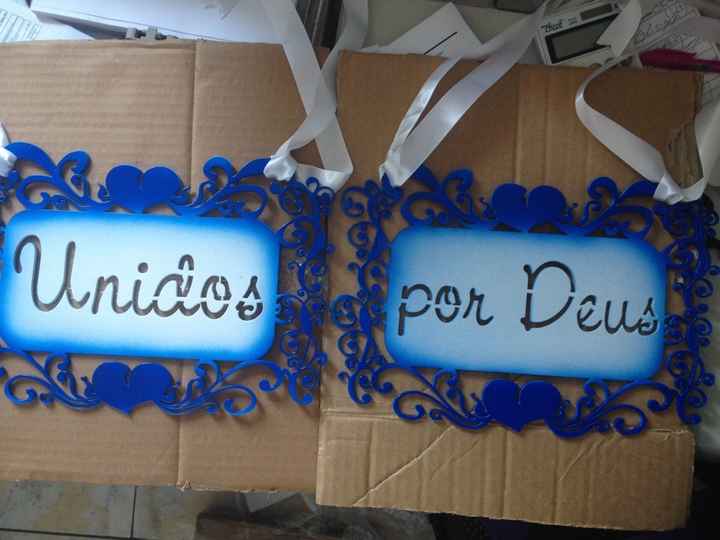Placas das cadeiras noivos - 1