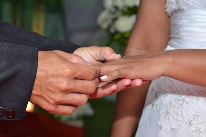 Alianças,este detalhes da unção,foi muito emocionates