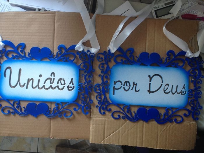 Placas das cadeiras noivos - 1