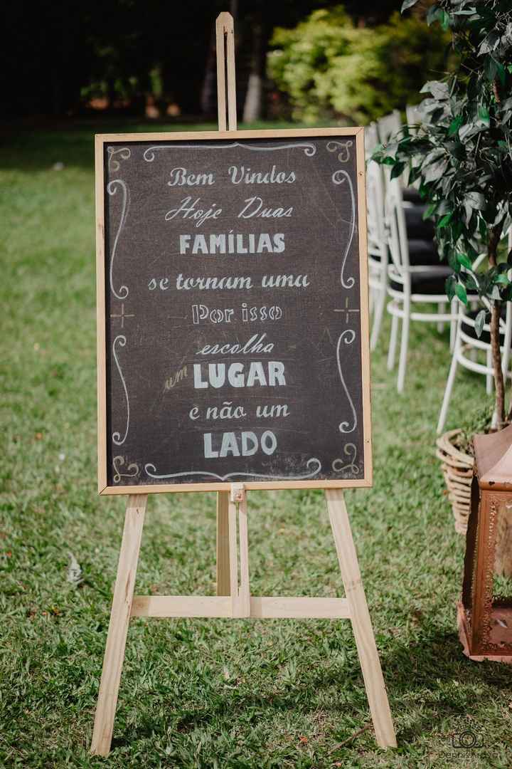 Placa na entrada