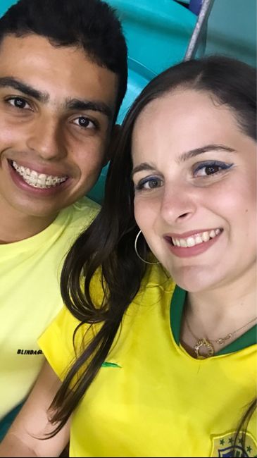 Momento descontração com o amor. Jogo do Brasil (arena Fonte Nova) - 1